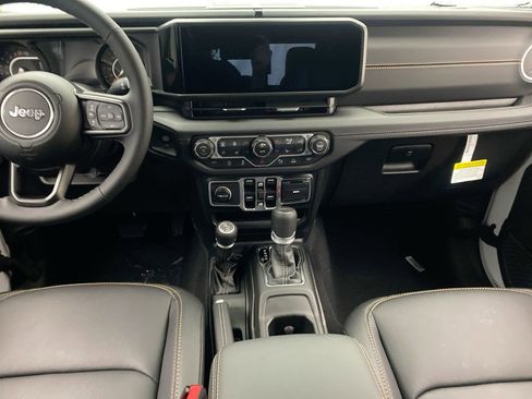 New 2026 Jeep Gladiator Sport image 20