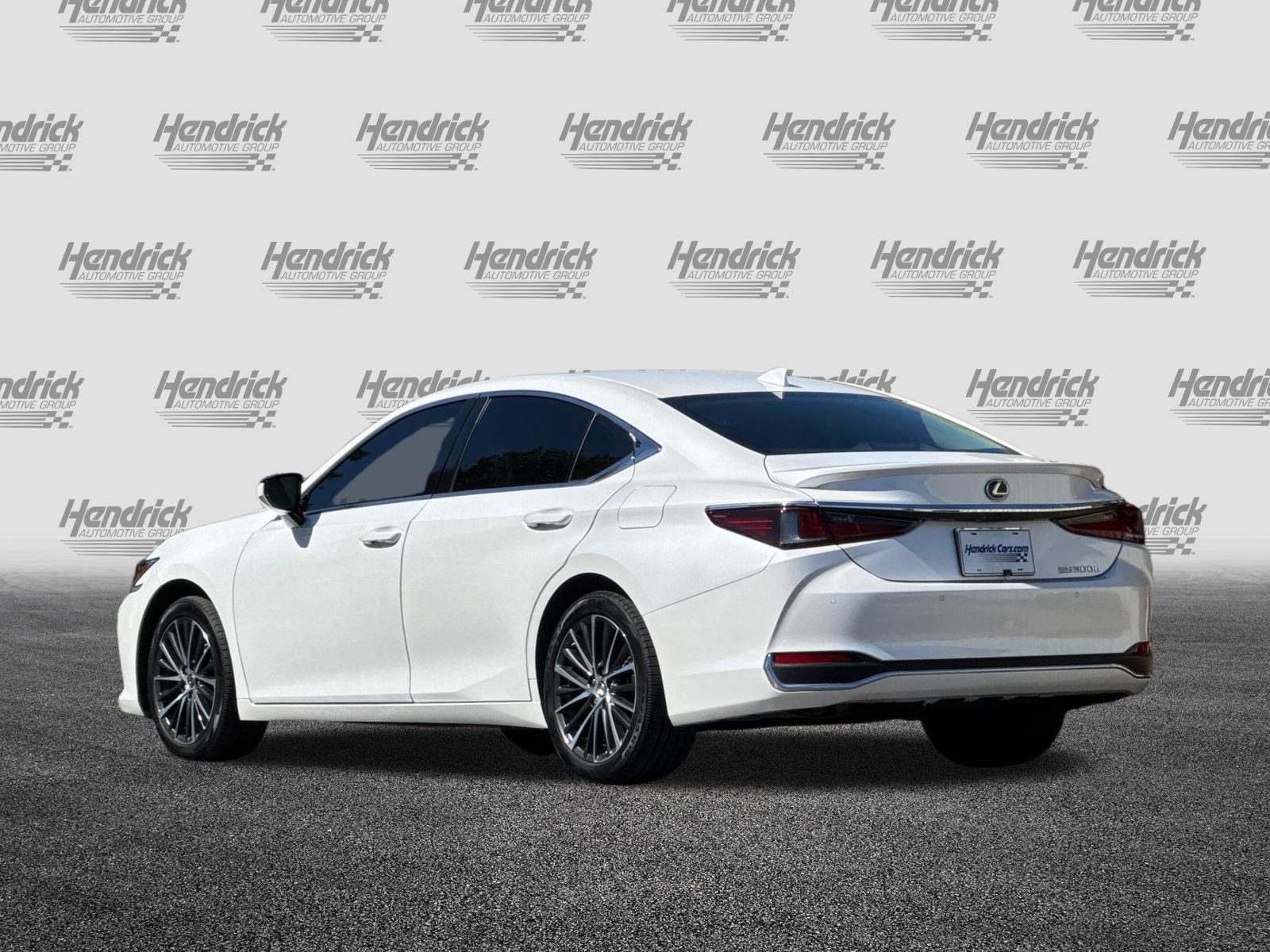 Certified 2025 Lexus ES 300h w/ Premium Package FWD image 7