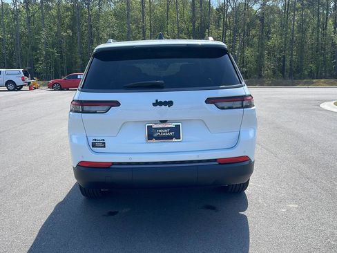 New 2026 Jeep Grand Cherokee L Limited AWD/4WD image 6