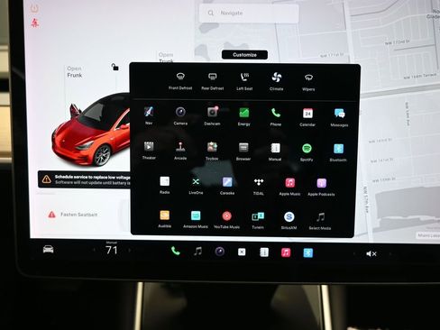 Used 2019 Tesla Model 3 image 21