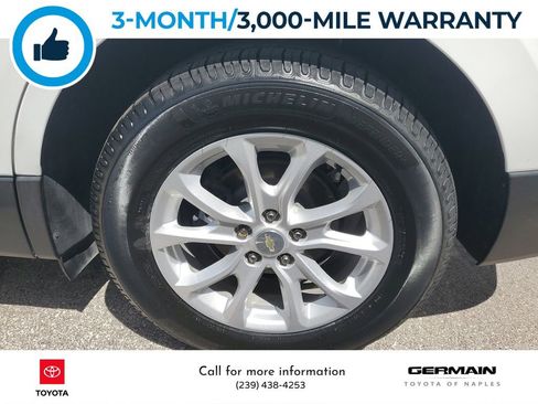 Used 2021 Chevrolet Equinox LS image 11