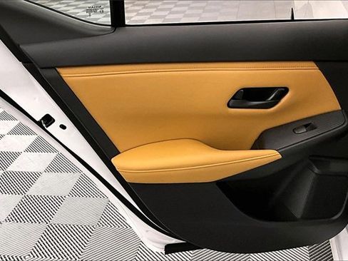 New 2025 Nissan Sentra SV w/ SV Premium Package image 30