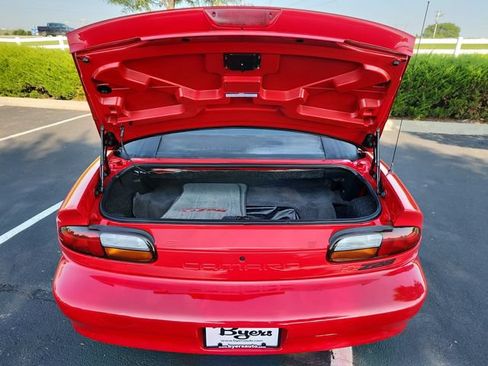 Used 1997 Chevrolet Camaro Z28 w/ Preferred Equipment Group 2 RWD image 27