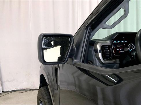 Used 2021 Ford F150 XL w/ Trailer Tow Package image 10