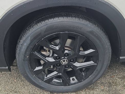 Certified 2024 Honda HR-V Sport image 7