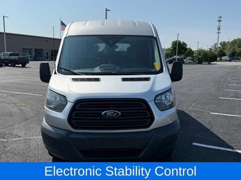 Used 2018 Ford Transit 350 XL image 9