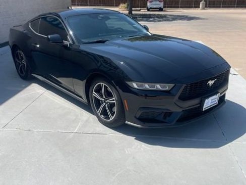 Used 2024 Ford Mustang Premium RWD image 3