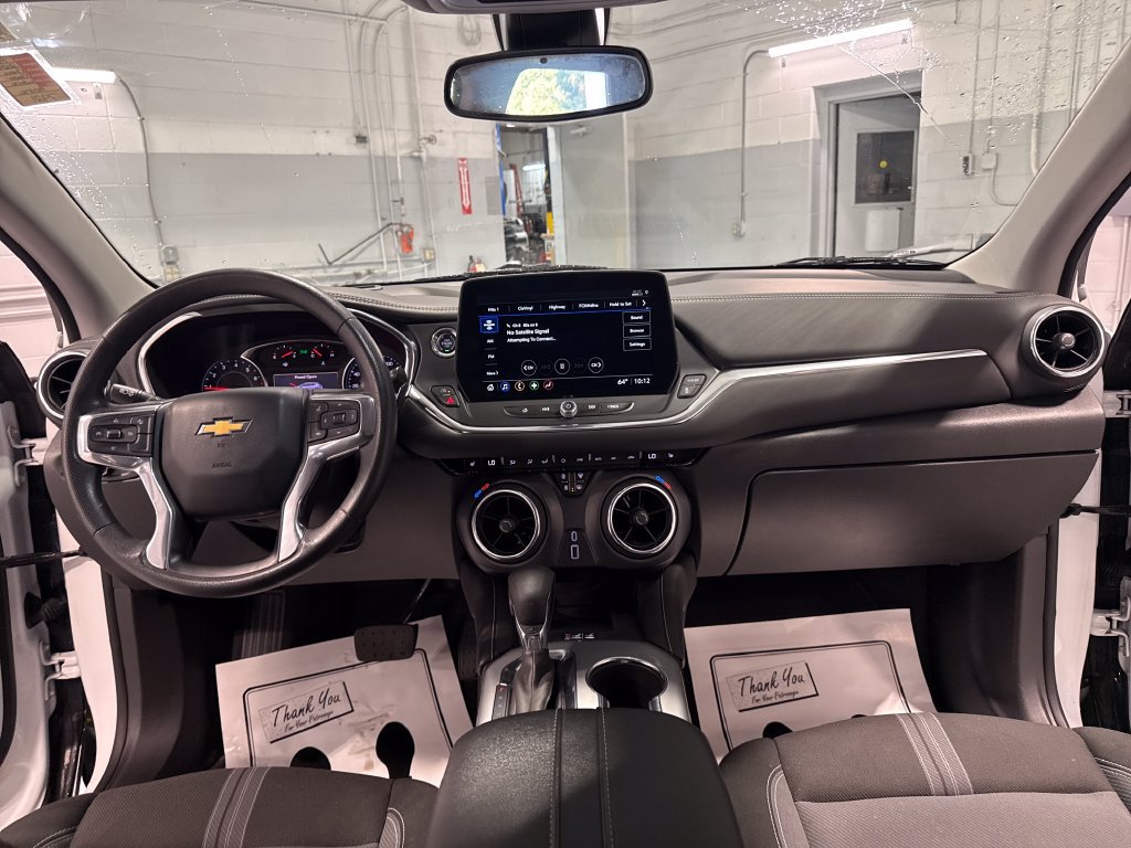 Used 2024 Chevrolet Blazer LT w/ Convenience Package FWD image 37