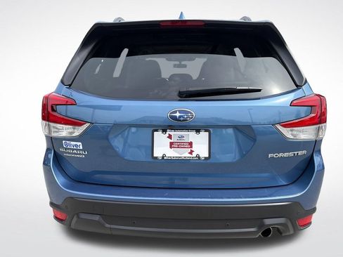 Certified 2023 Subaru Forester Limited AWD/4WD image 13