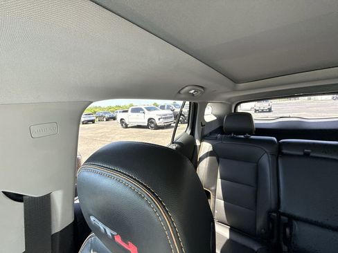 Certified 2024 GMC Terrain AT4 w/ Infotainment Package II AWD/4WD image 10