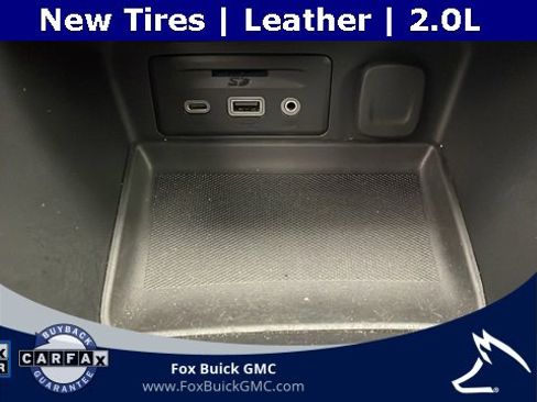 Used 2020 GMC Terrain SLT w/ Preferred Package image 25