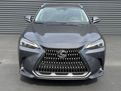 Used 2025 Lexus NX 250 FWD w/ Accessory Package (2T) image 6