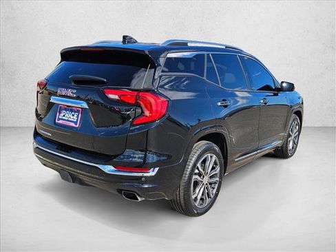 Used 2019 GMC Terrain Denali w/ Driver Alert Package II FWD image 5