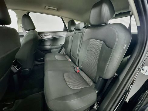 Used 2025 Kia Sportage LX FWD image 23