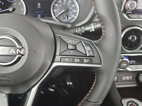 New 2025 Nissan Sentra SR image 29