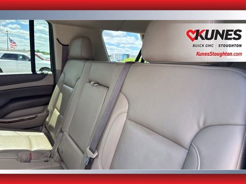 Used 2019 Chevrolet Suburban LT AWD/4WD image 41