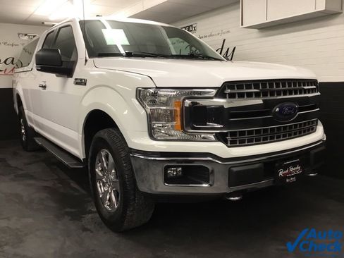 Used 2018 Ford F150 XLT w/ Equipment Group 302A Luxury image 3