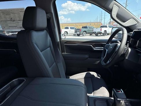 New 2026 Chevrolet Silverado 1500 RST AWD/4WD image 10