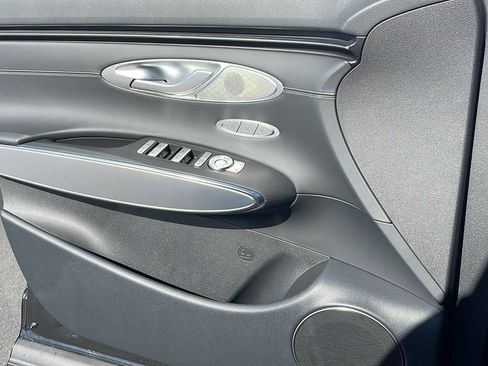 New 2025 Genesis GV70 2.5T w/ Select Package image 27