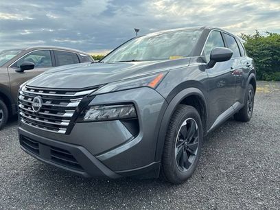 Certified 2025 Nissan Rogue SV