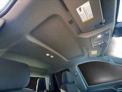 Certified 2025 Chevrolet Silverado 1500 LT image 29