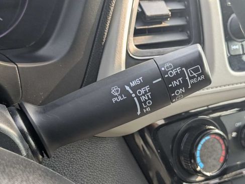 Used 2019 Honda HR-V LX image 26