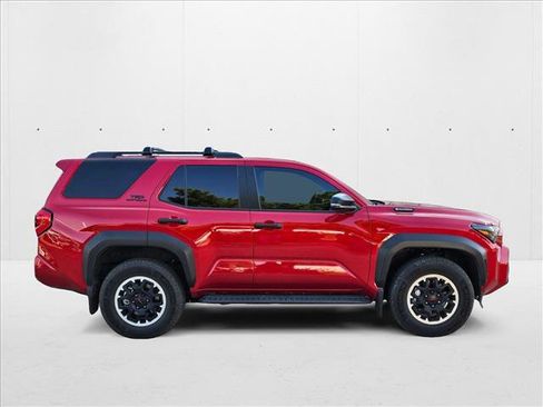 Used 2025 Toyota 4Runner 4WD image 4
