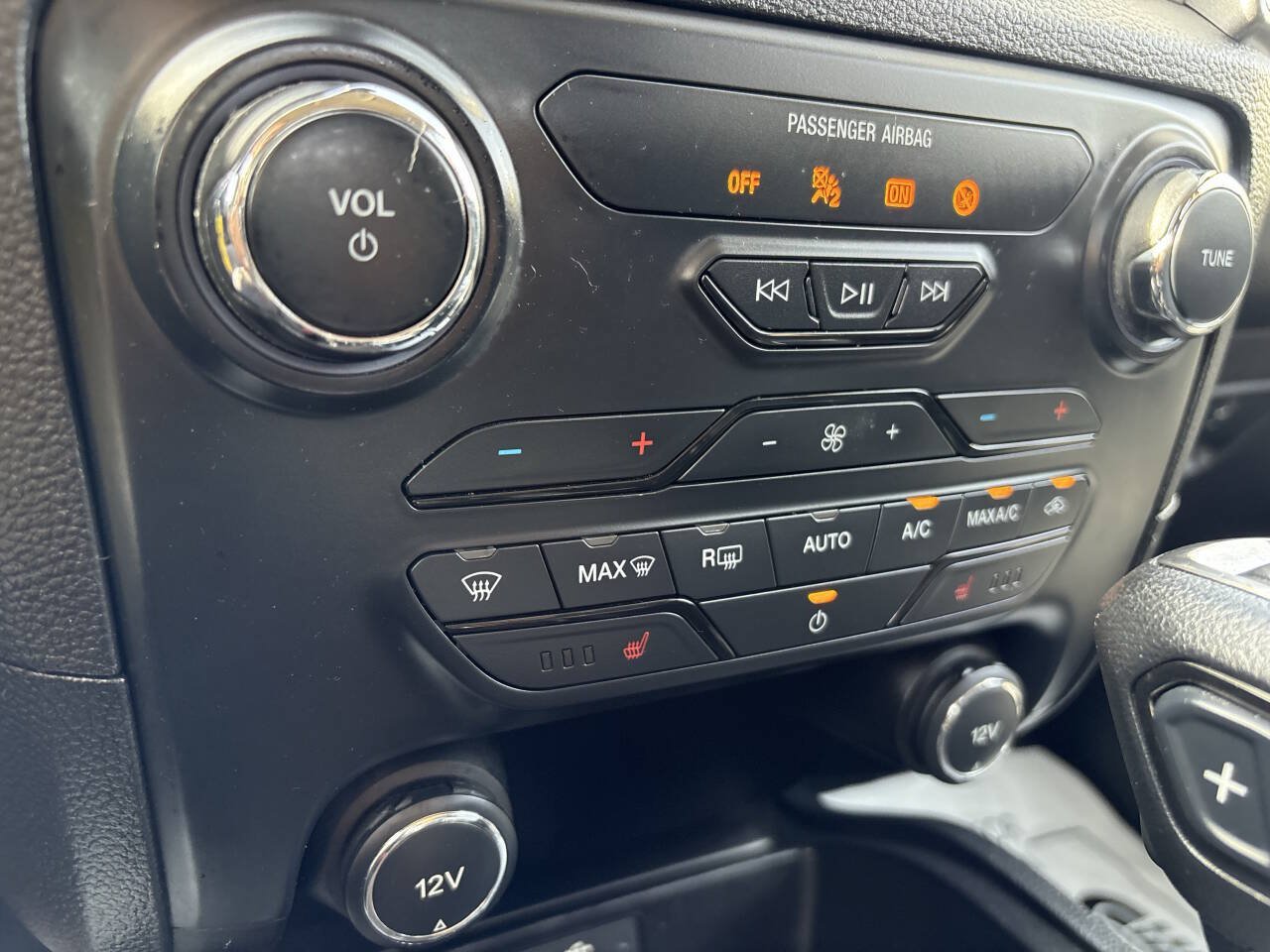 Used 2019 Ford Ranger XLT w/ Equipment Group 302A Luxury RWD image 47