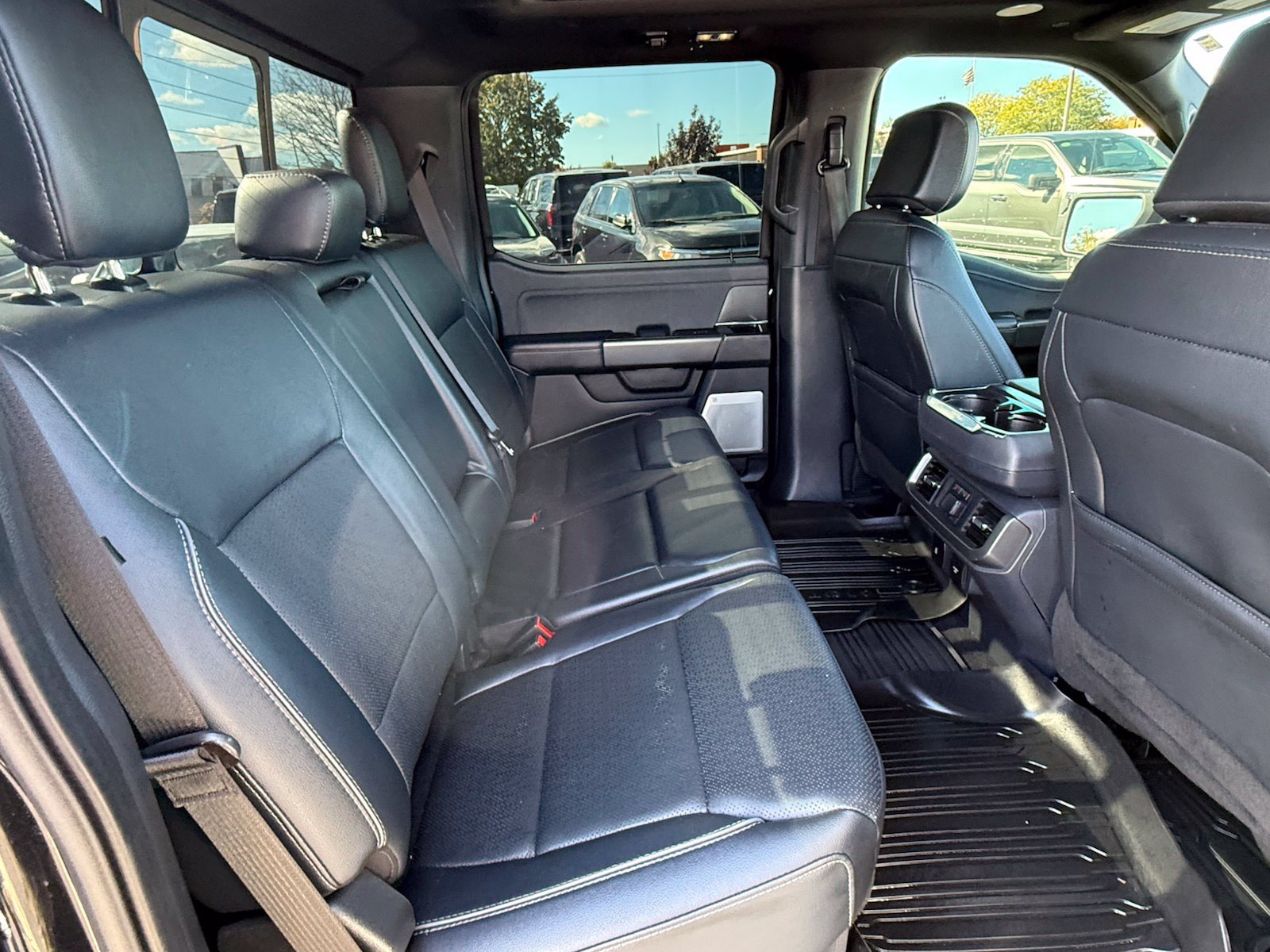 Used 2024 Ford F150 Lariat w/ Equipment Group 502A High AWD/4WD image 15