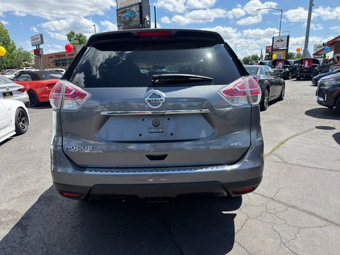 Used 2016 Nissan Rogue S w/ S Family Package AWD/4WD image 6