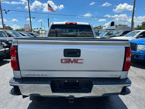 Used 2016 GMC Sierra 1500 SLE w/ SLE Value Package AWD/4WD image 6