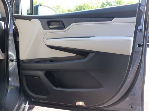Certified 2026 Honda Odyssey EX-L image 20