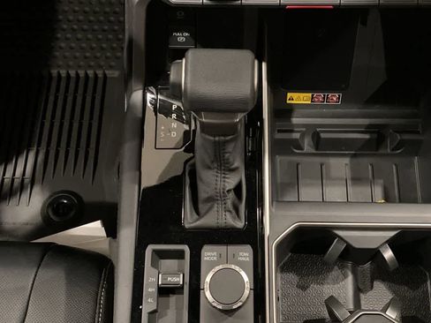 New 2026 Toyota Tundra Limited image 21