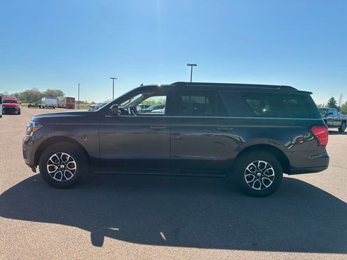 Used 2024 Ford Expedition Max XLT RWD image 37