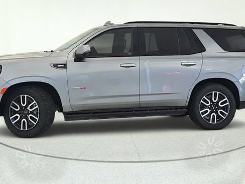 Used 2024 GMC Yukon AT4 w/ AT4 Premium Plus Package AWD/4WD image 2
