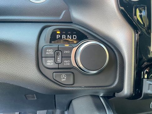 New 2026 RAM 1500 Big Horn AWD/4WD image 17