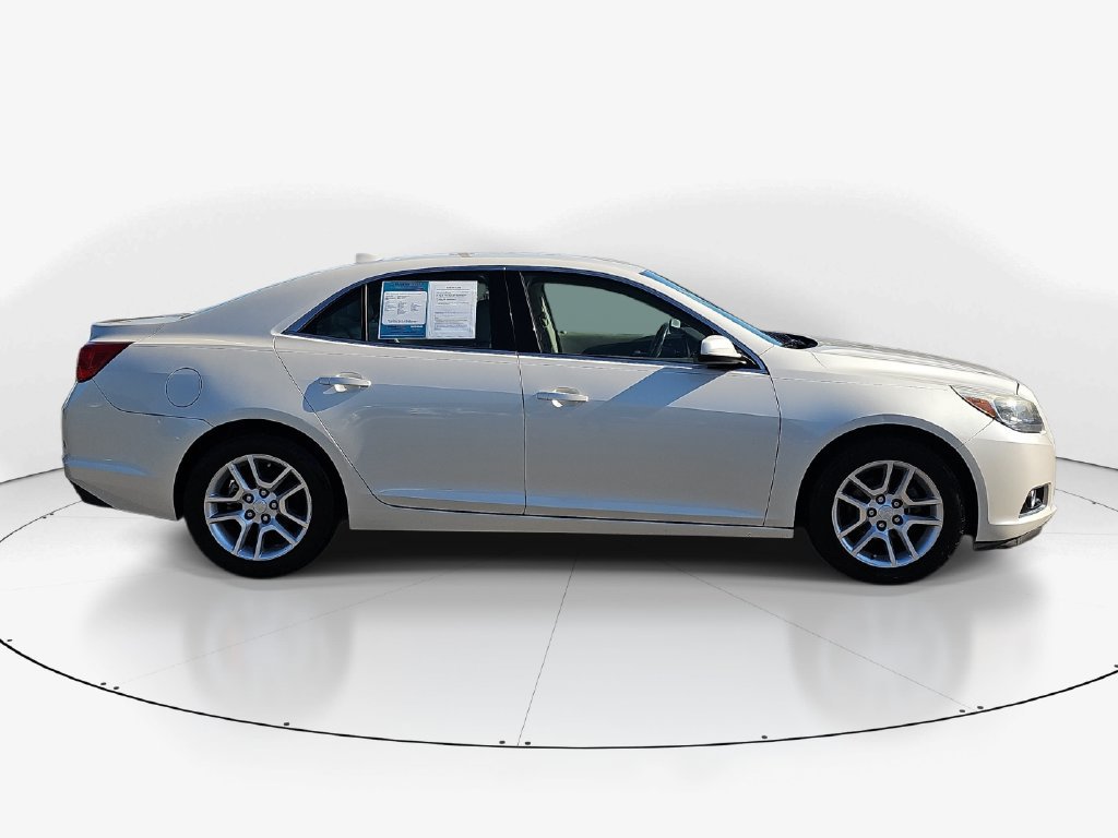 Used 2013 Chevrolet Malibu Eco w/ Navigation Package FWD image 5