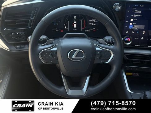 Used 2025 Lexus TX 350 AWD w/ Technology Package image 13