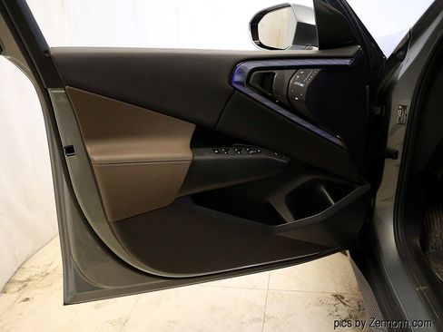 Used 2025 BMW X3 xDrive30i w/ Premium Package image 28