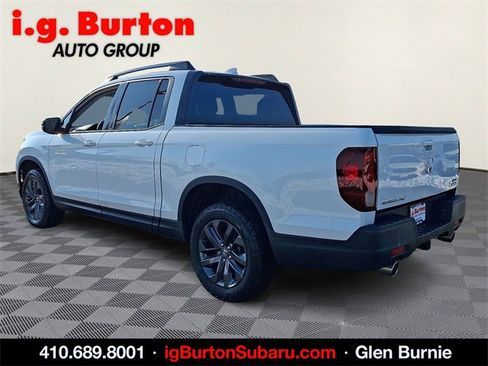 Used 2021 Honda Ridgeline Sport image 4