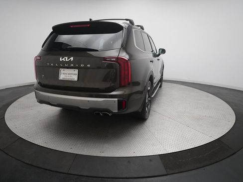 Used 2024 Kia Telluride S w/ S Sunroof Package FWD image 13