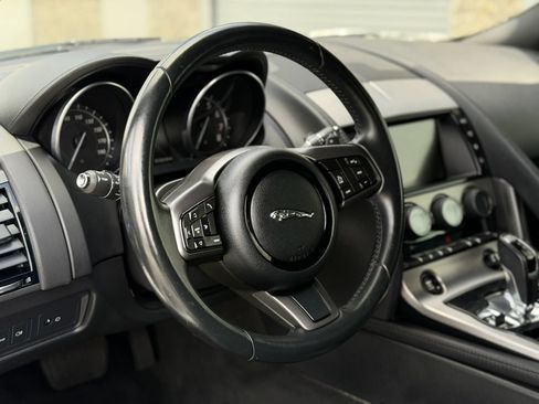 Used 2017 Jaguar F-TYPE Coupe RWD image 15