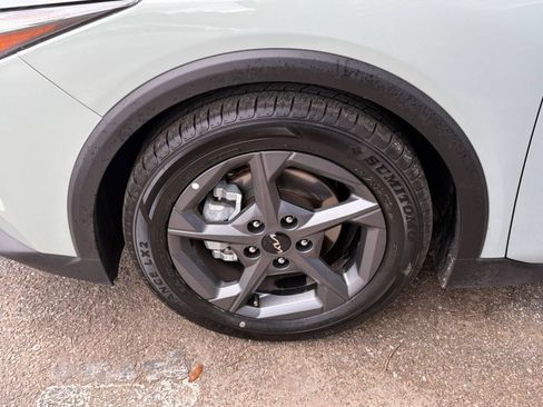 Used 2025 Kia K4 FWD image 38