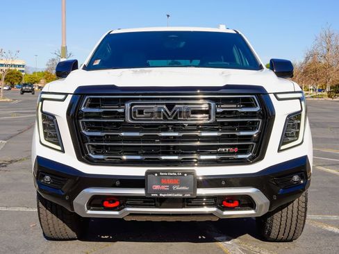 New 2026 GMC Yukon AT4 w/ Premium Trailering Package image 4