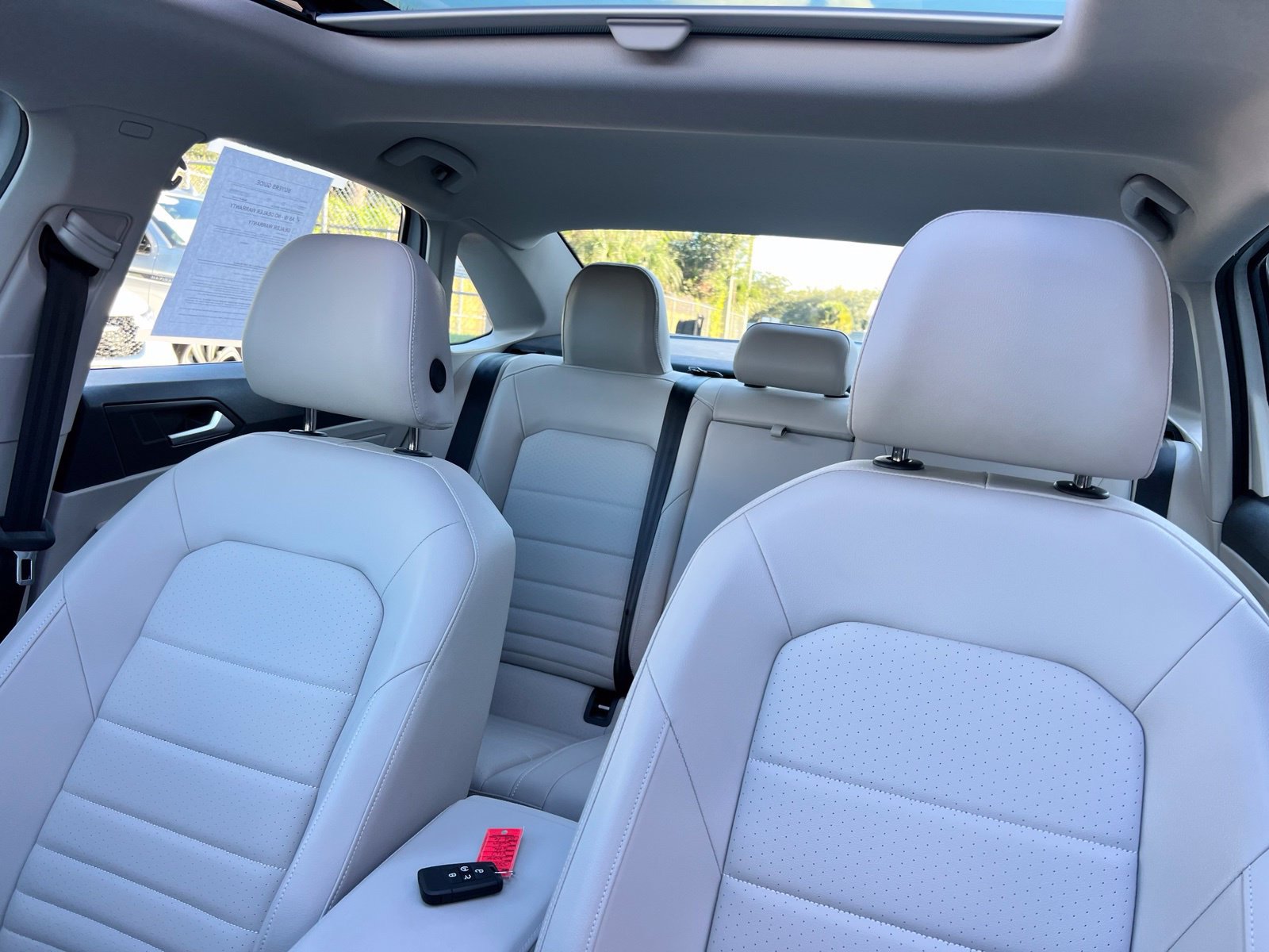 Used 2024 Volkswagen Jetta SE w/ Panoramic Sunroof Package FWD image 35