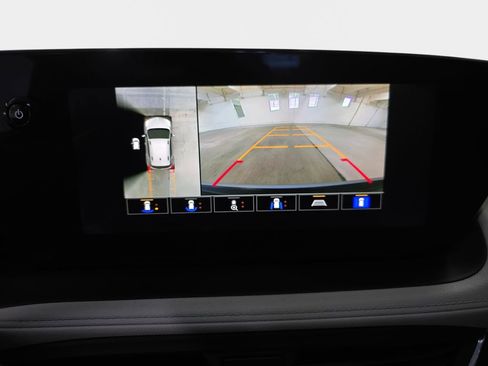 Used 2024 Buick Encore GX Preferred w/ Advanced Technology Package image 24