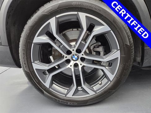 Certified 2025 BMW X5 xDrive50e w/ Parking Assistance Package image 26