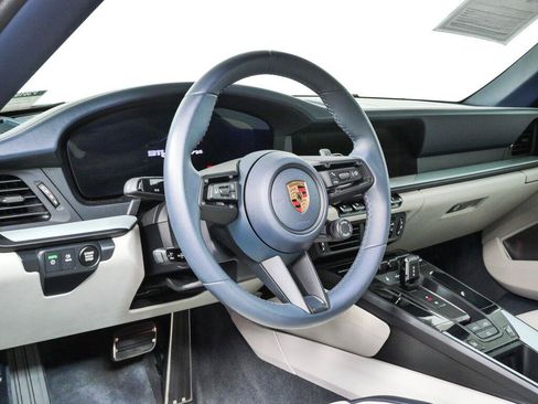 Certified 2025 Porsche 911 Carrera RWD image 4