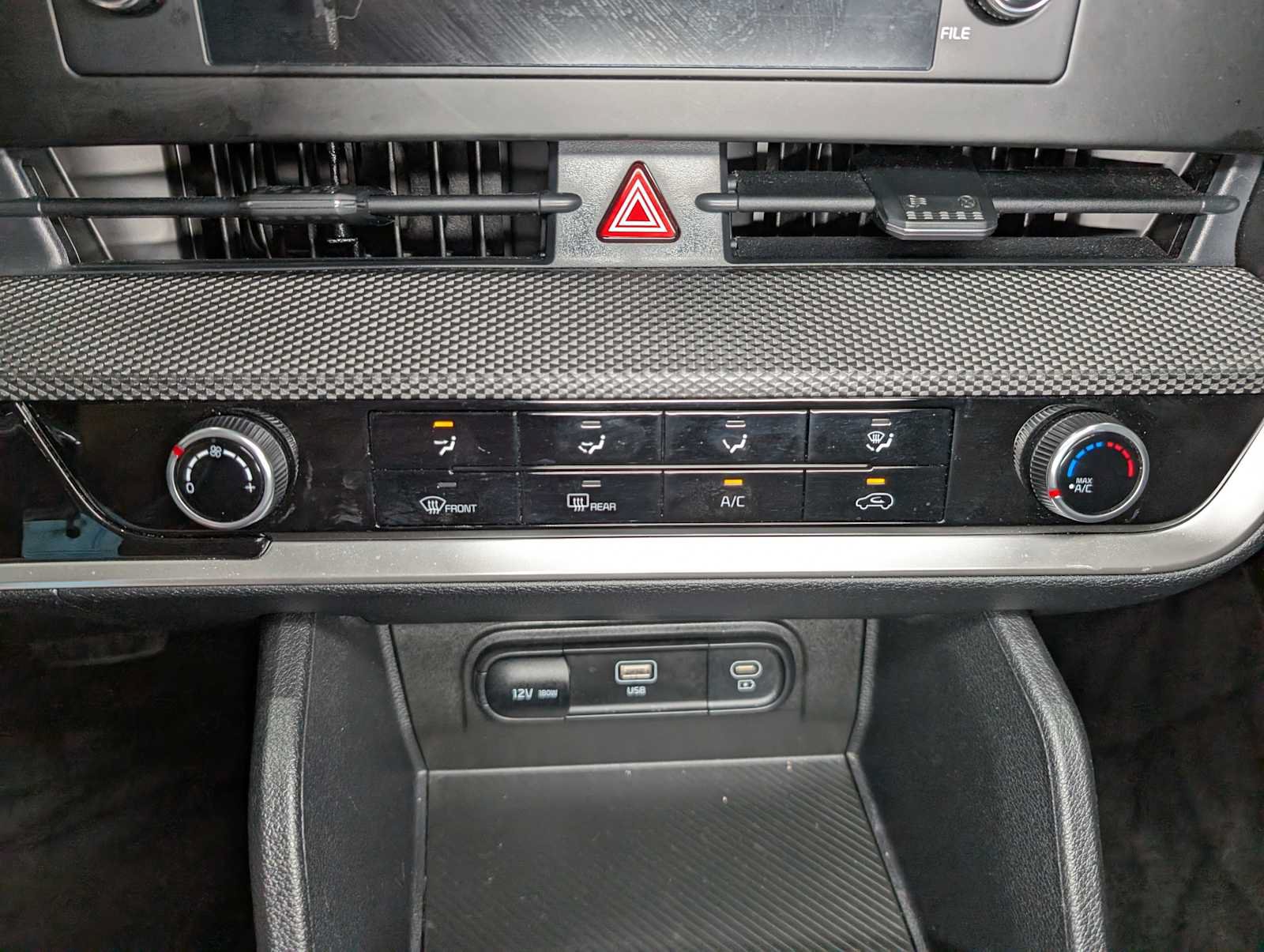 Certified 2025 Kia Sportage LX AWD/4WD image 30