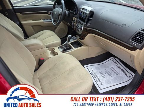 Used 2011 Hyundai Santa Fe GLS AWD/4WD image 13